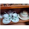 Image 3 : Lot of Collectible Dishes
