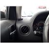 Image 70 : E6 --  2009 JEEP PATRIOT LIMITED 4X4, White, 210290 KM