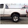 Image 25 : A6 --  2002 FORD F150 LARIAT EXT CAB 4X4, White, 328123 KM