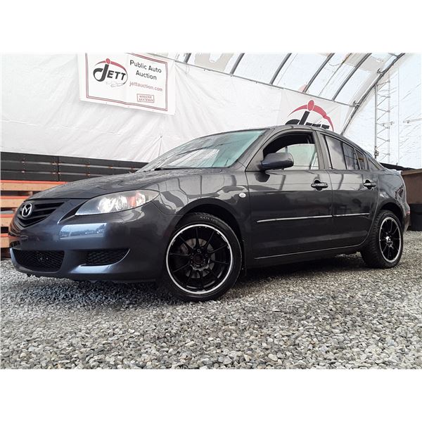 B3 --  2006 MAZDA 3 I , Grey, 216287 KM