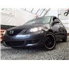 Image 3 : B3 --  2006 MAZDA 3 I , Grey, 216287 KM