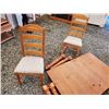 Image 2 : Knotty Pine Table with 6 chairs