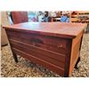 Image 3 : Antique Solid wood Dresser