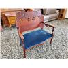 Image 1 : Victorian style Carved Settee