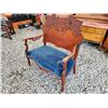 Image 2 : Victorian style Carved Settee