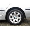 Image 25 : C5 --  2003 BMW 325I, Grey, 118227 KM