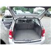 Image 52 : A9 --  2002 FORD FOCUS SE , Silver, 303353 KM  "NO RESERVE"