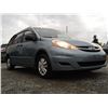 Image 8 : A8 --  2007 TOYOTA SIENNA CE , Blue, 300996 KM