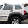 Image 26 : F1 --  2002 JEEP LIBERTY SPORT 4X4, White, 202750 KM