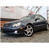 Image 2 : H1 --  2005 MERCEDES CLK 320C, Blue, 217795 KM