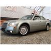 Image 1 : A12G --  2005 CHRYSLER 300 TOURING, GREY, 158,007 KMS