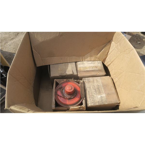 4 antique metal Canadian Kerosene road flares, metal gas spout