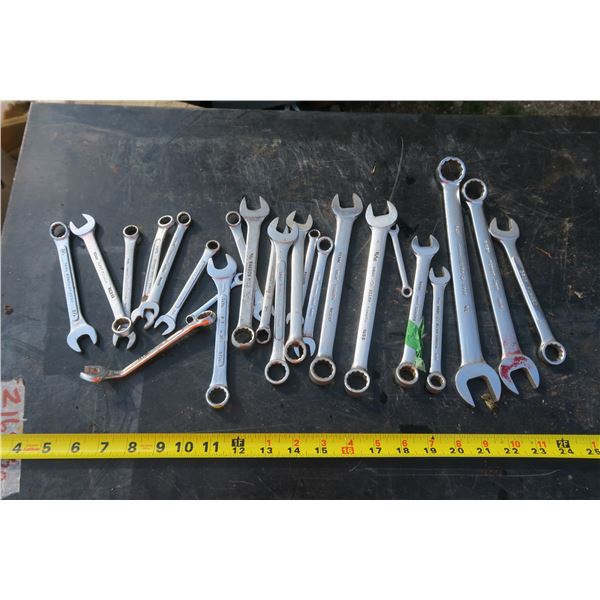 Lot of 24 Open End/Box Wrenches
