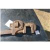Image 3 : Vintage 24" Pipe Wrench
