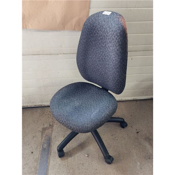 Black Speckled Fabric Computer Chair