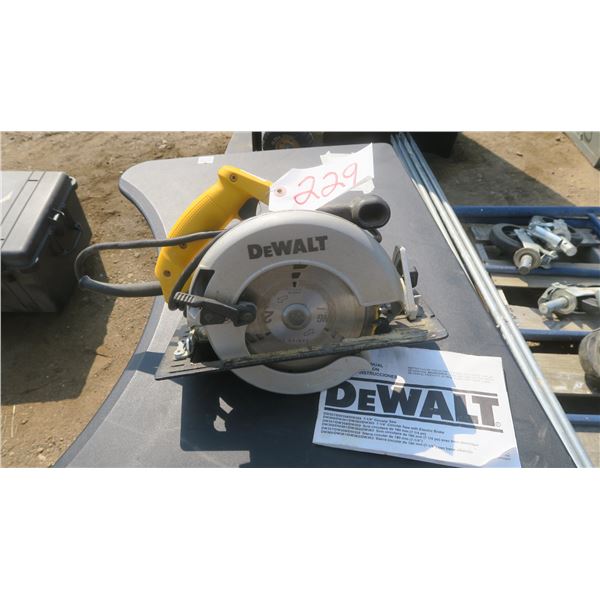 Dewalt 7-1/4" skill saw