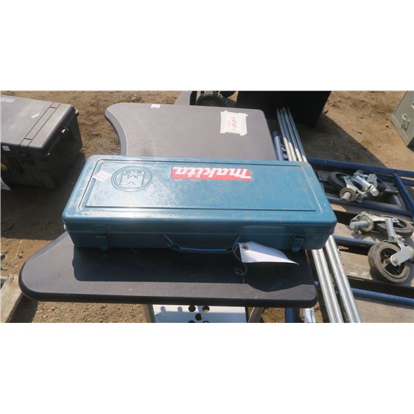 Makita JR8000V reciprocating saw with accessories