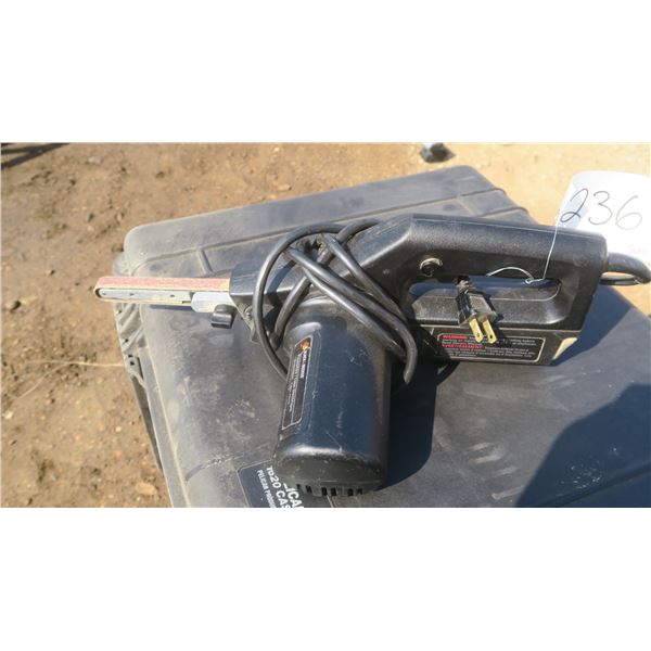 Black& Decker power file