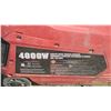 Image 2 : King Canada 4000W gas Generator, Red