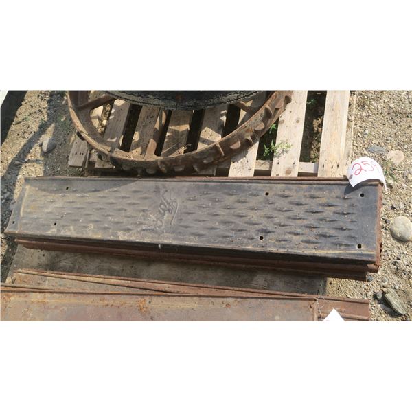 set of ford  model A  or T running boards set of 5