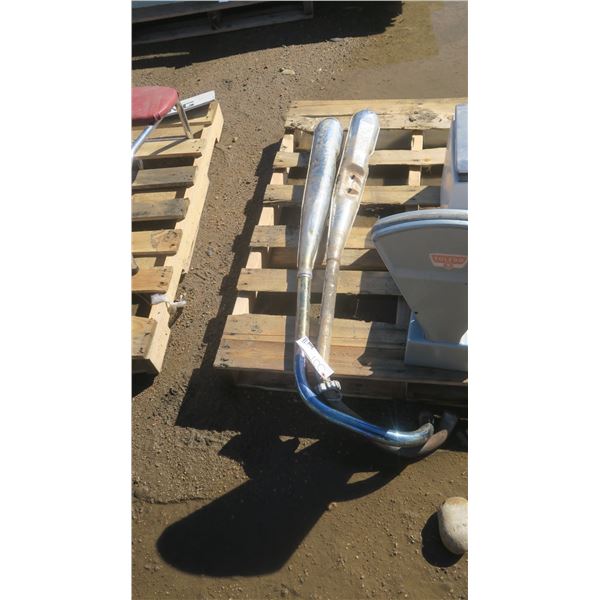 Set of motorcycle exhaust pipes, chrome
