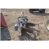 Image 4 : Ford 2 Bottom Plow, 3 Point Hitch - 3ft. Width