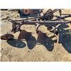 Image 4 : John Deere 457 3 bottom plow