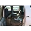 Image 6 : 1996 GMC Suburban 2500 White 4WD 1GKGK26R8TJ702466 (No Keys) Sold As Is - ODO: 301424km