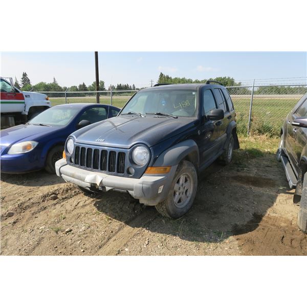 2005 JEEP LIBERTY SPORT 4WD 1J4GL48K95W578499 (Has Keys) Sold As Is