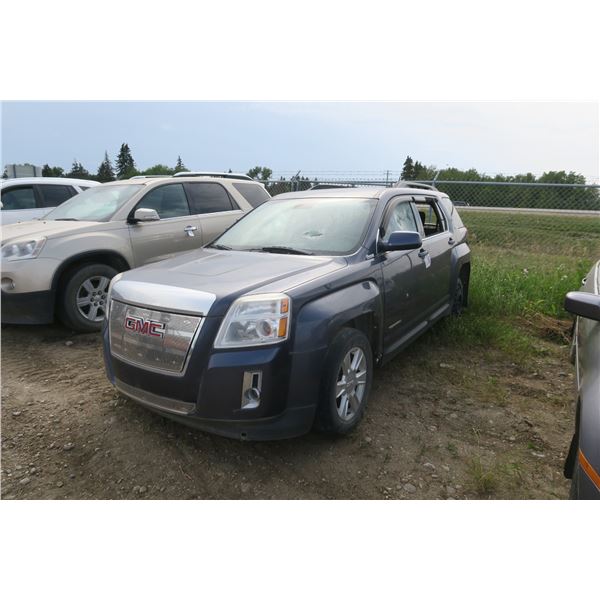 2013 GMC TERRAIN SLE AWD 2GKFLTEKXD6244060 (NO KEYS) Sold As Is