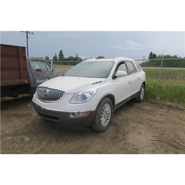 2008 BUICK ENCLAVE CXL AWD 5GAEV23788J131633 (Has Keys) Sold As Is