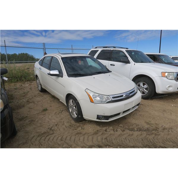 2011, FORD FOCUS SEL 4DR - 1FAHP3HN5BW128109 - (Has Keys) Sold As Is