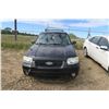 Image 2 : 2005, FORD ESCAPE LIMITED V6 4WD - 1FMCU94175KB17672 - (Has Keys) Sold As Is