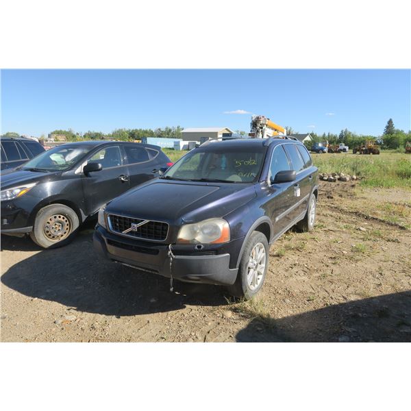 2006, VOLVO XC90 2.5T AWD - YV4CZ592X61227832 - (No Keys) Needs Motor, Sold As Is