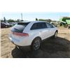 Image 4 : 2009, LINCOLN MKX AWD - 2LMDU88C59BJ13067 - (Has Keys) Sold As Is