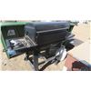 Image 6 : Uni-flame BBQ with side burner & tank