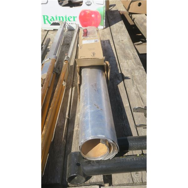 Box with 6 lengths of duct piping