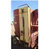 Image 12 : New holland 357 feed mixer