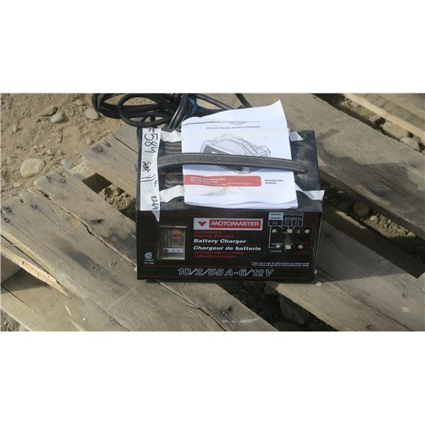 Motomaster battery charger