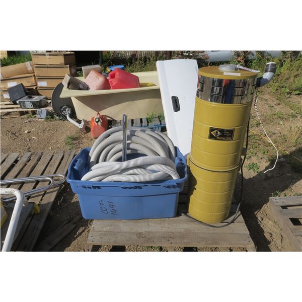Astro-Vac Central Vacuum w/ Hose & Sweeper