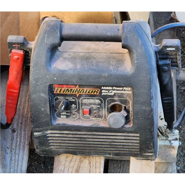 "Motomaster Eliminator" Battery Booster, 12v Power Inverter
