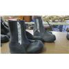 Image 1 : 2 sets of military rubber boot covers, size 7-1/2 & 10