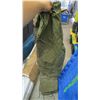 Image 3 : Pair of military wet weather trousers size 7334, pair of BDU's green size 6x