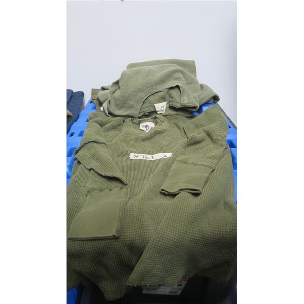 4 military thermos tops various sizes.