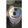 Image 5 : 2 antique Texaco & Esso oil tins, 5 gal