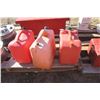 Image 3 : 3 gas Cans