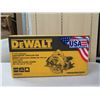 Image 2 : DeWalt 7-1/4" Lightweight Circular Saw DWE575 New in Box