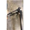 Image 2 : THULE DOUBLE FOLDING BIKE 1 1/4" HITCH MOUNT CARRIER