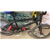 Image 2 : BLACK BMX BIKE