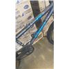 Image 2 : BLACK SUPERCYCLE BMX